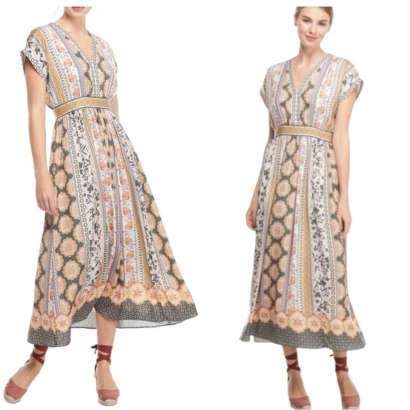 GAL MEETS GLAM Liza Floral Patterned Midi Dress - Picture 1 of 16